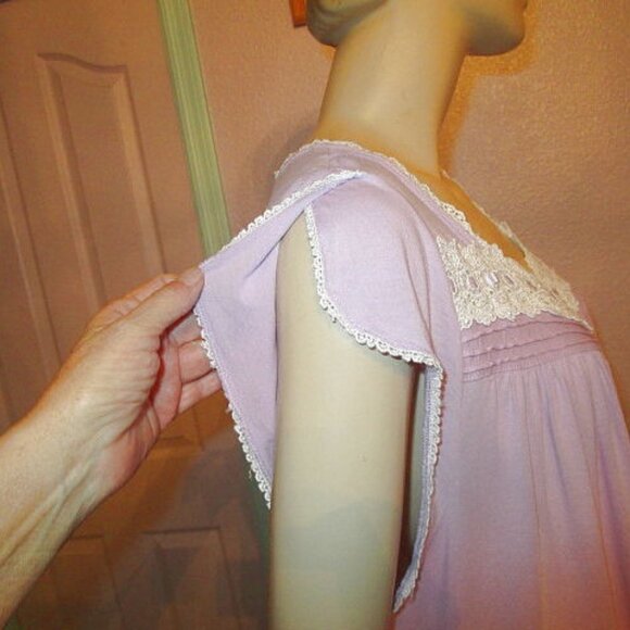 Eileen West LILAC Jersey Knit Size L NIGHTGOWN Ballet LACE Crochet MODAL Stretch - Picture 7 of 12
